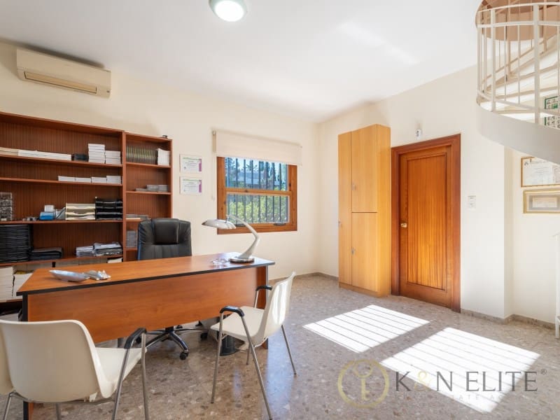 7 soverom Villa til salgs i Rocafort med svømmebasseng garasje - € 1 625 000 (Ref: 9784878)