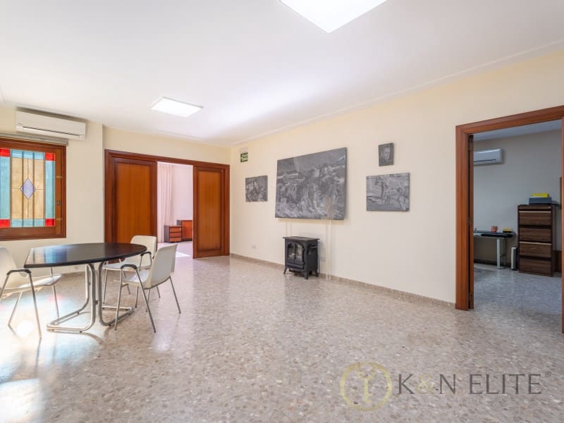 7 soverom Villa til salgs i Rocafort med svømmebasseng garasje - € 1 625 000 (Ref: 9784878)