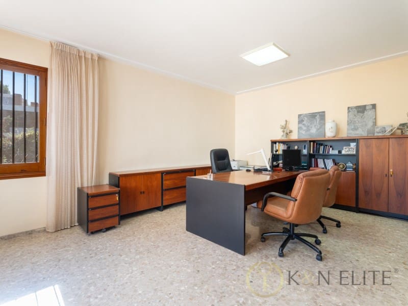 7 soverom Villa til salgs i Rocafort med svømmebasseng garasje - € 1 625 000 (Ref: 9784878)