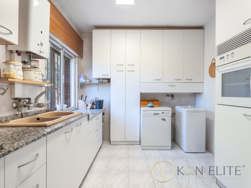 7 soverom Villa til salgs i Rocafort med svømmebasseng garasje - € 1 625 000 (Ref: 9784878)