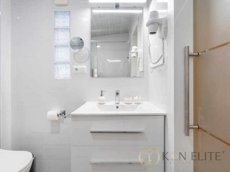 7 soverom Villa til salgs i Rocafort med svømmebasseng garasje - € 1 625 000 (Ref: 9784878)