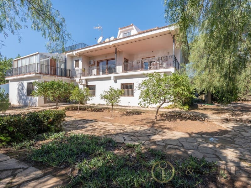 7 soverom Villa til salgs i Rocafort med svømmebasseng garasje - € 1 625 000 (Ref: 9784878)