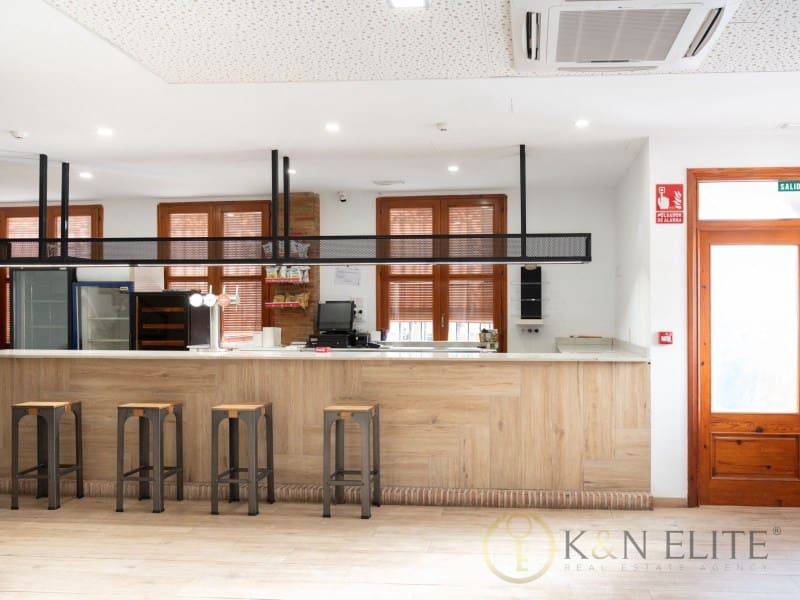 Hotel in vendita in Enguera - 1.200.000 € (Rif: 9784879)