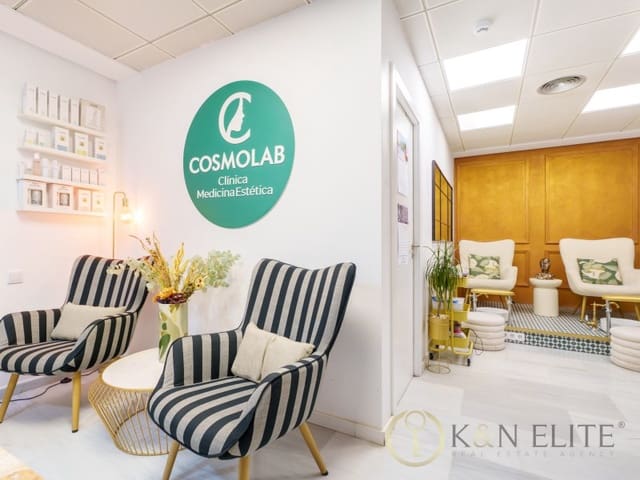 Comercial para venda em Benicalap, Valência cidade - 55 000 € (Ref: 9784880)