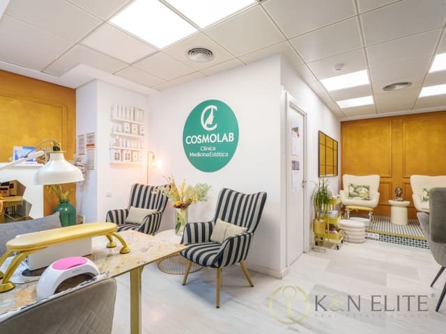 Comercial para venda em Benicalap, Valência cidade - 55 000 € (Ref: 9784880)