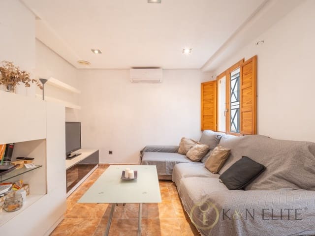 3 makuuhuone Omakotitalo myytävänä paikassa Sagunto / Sagunt - 215 000 € (Ref: 9784882)