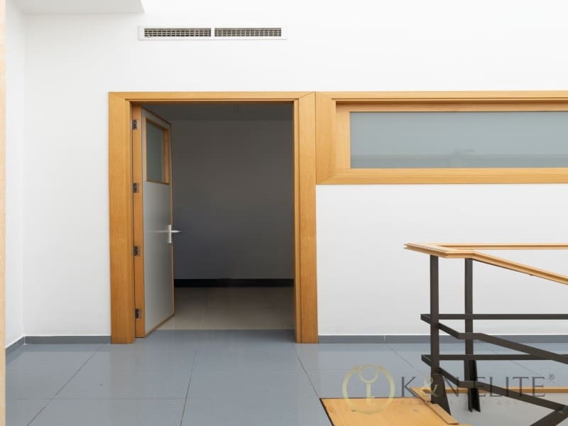 Local Commercial à vendre à Manises - 380 000 € (Ref: 9794480)