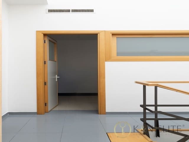 Local Commercial à vendre à Manises - 380 000 € (Ref: 9794480)