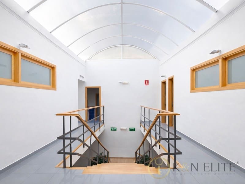 Local Commercial à vendre à Manises - 380 000 € (Ref: 9794480)