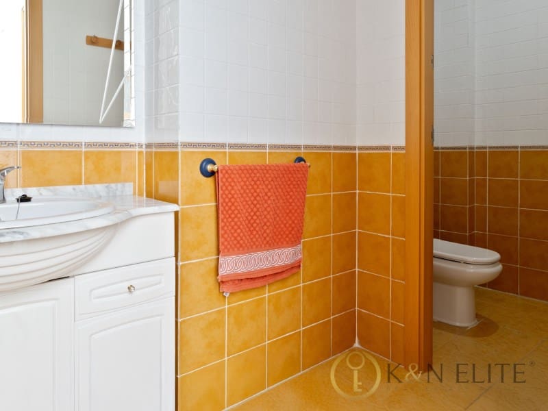 Local Commercial à vendre à Manises - 380 000 € (Ref: 9794480)