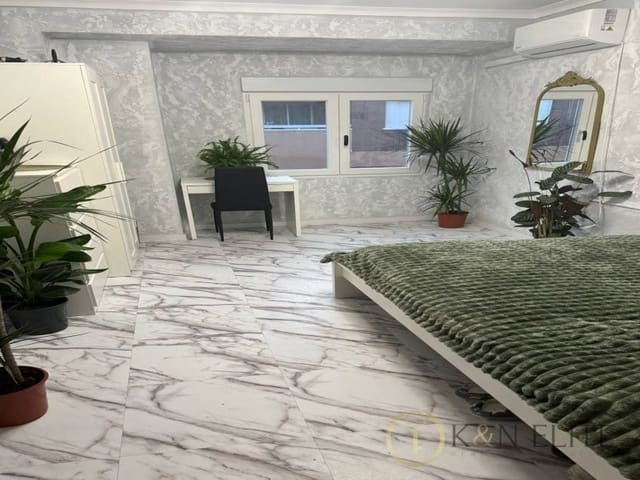 5 chambre Appartement à vendre à Mislata - 225 000 € (Ref: 9804204)