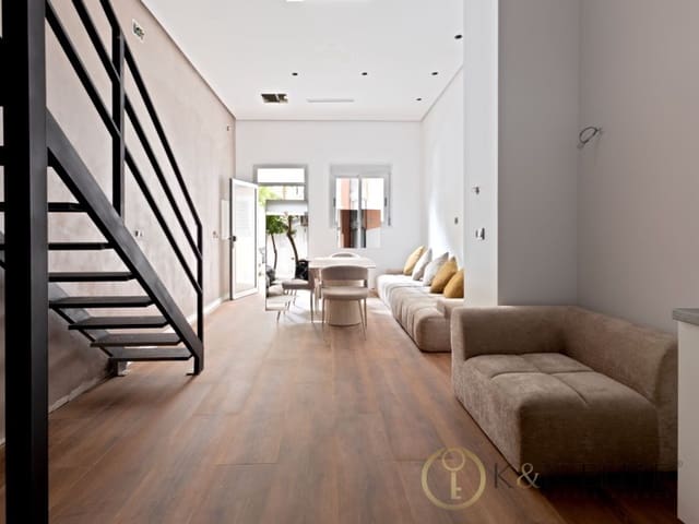 Commerciale in vendita in Patraix, Valencia città - 159.000 € (Rif: 9855324)