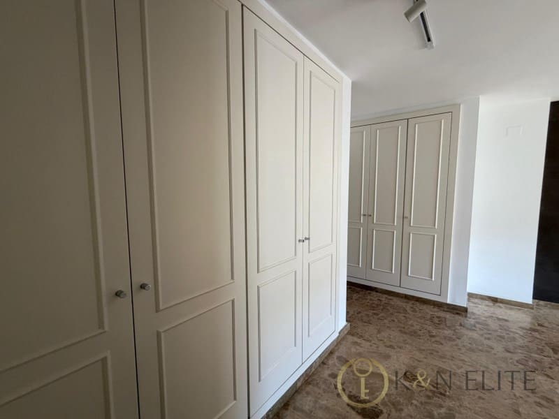 4 chambre Penthouse à vendre à Valence ville avec garage - 1 030 000 € (Ref: 9861760)