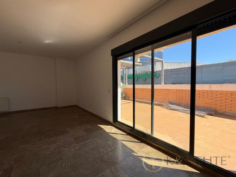 4 chambre Penthouse à vendre à Valence ville avec garage - 1 030 000 € (Ref: 9861760)