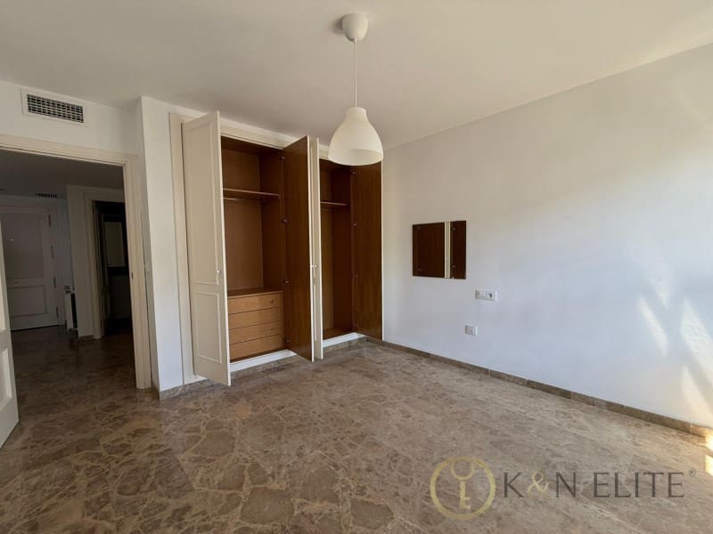 4 chambre Penthouse à vendre à Valence ville avec garage - 1 030 000 € (Ref: 9861760)