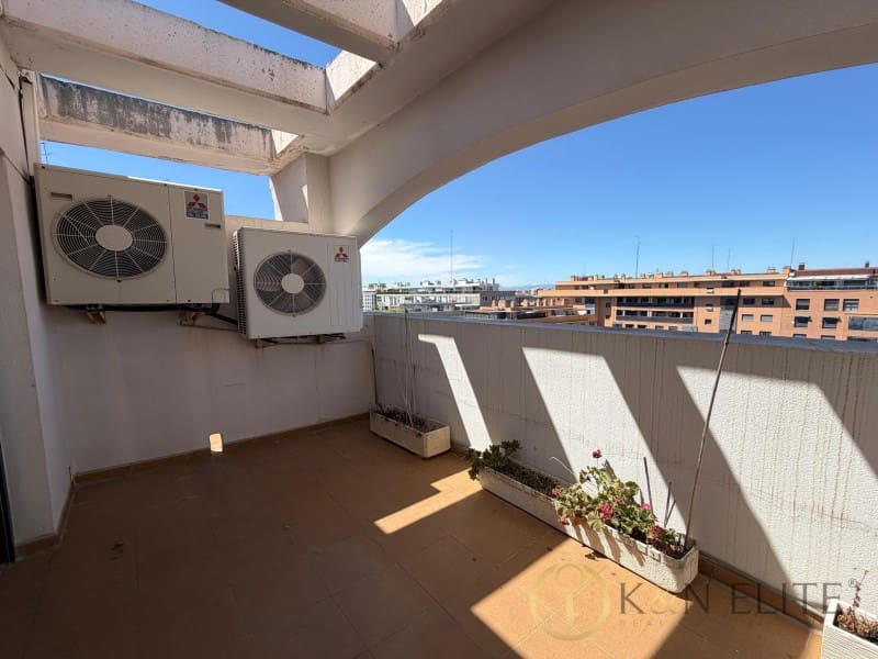 4 chambre Penthouse à vendre à Valence ville avec garage - 1 030 000 € (Ref: 9861760)