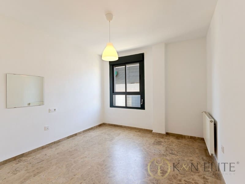 4 bedroom Penthouse for sale in Valencia city with garage - € 950,000 (Ref: 9861760)