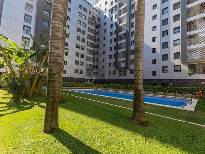 4 bedroom Penthouse for sale in Valencia city with garage - € 950,000 (Ref: 9861760)