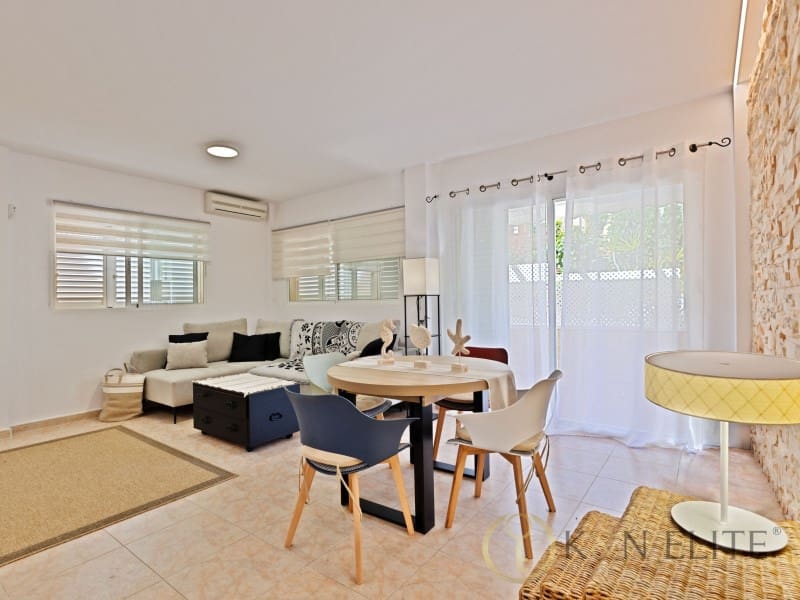 4 soveværelse Villa til salg i Cullera med garage - € 715.000 (Ref: 9875984)