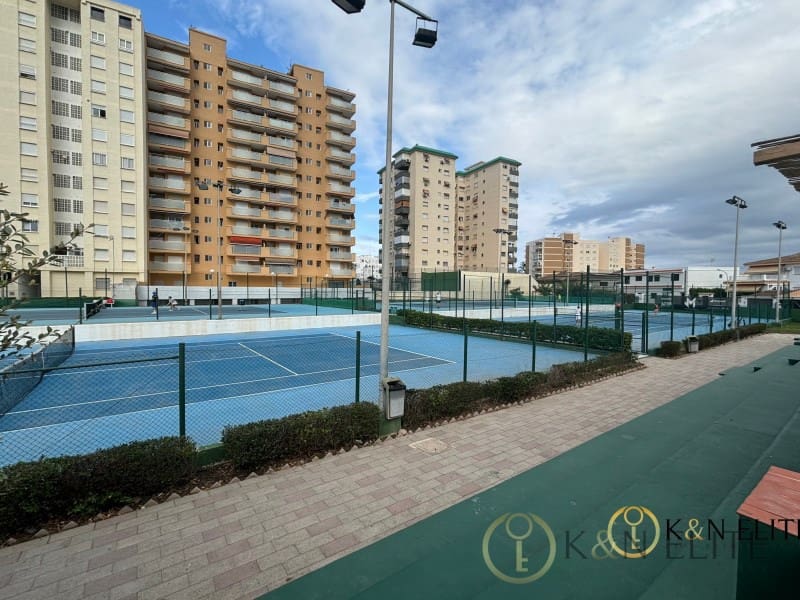 3 slaapkamer Flat te huur in Mareny Blau met zwembad garage - € 2.800 (Ref: 9890057)