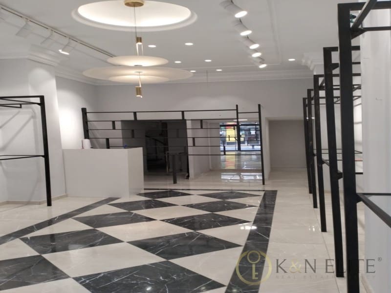 Comercial para venda em Valencia cidade - 469 000 € (Ref: 9892454)