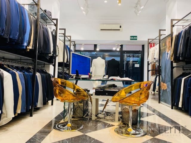 Commerciale in vendita in Ciutat Vella, Valencia città - 469.000 € (Rif: 9892454)