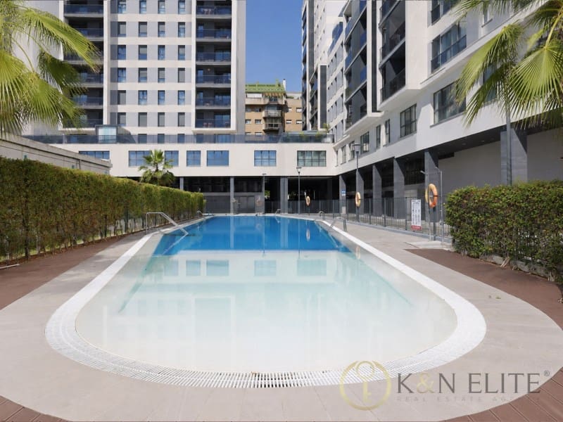 2 bedroom Flat for sale in Valencia city with garage - € 495,000 (Ref: 9894485)