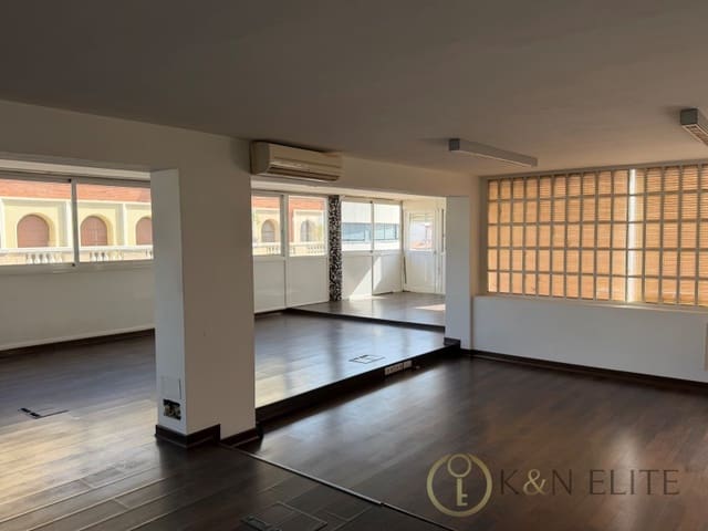 Ático en Ciutat Vella, València ciudad en venta - 650.000 € (Ref: 9920113)