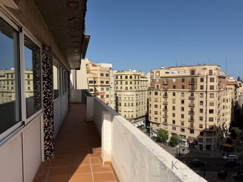 Ático en València ciudad en venta - 650.000 € (Ref: 9920113)