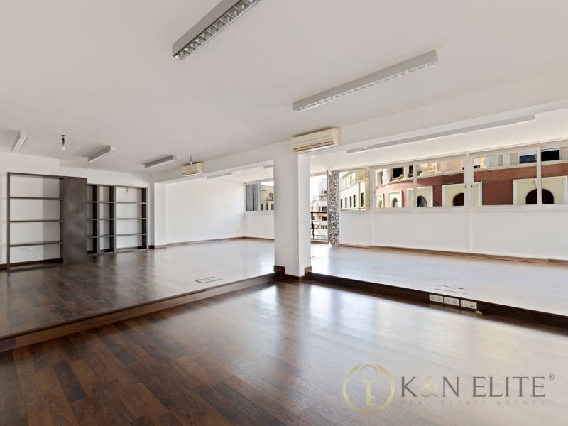 Penthouse for sale in Valencia city - € 650,000 (Ref: 9920113)
