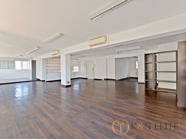 Penthouse til salgs i El Pilar, Valencia by - € 650 000 (Ref: 9920113)