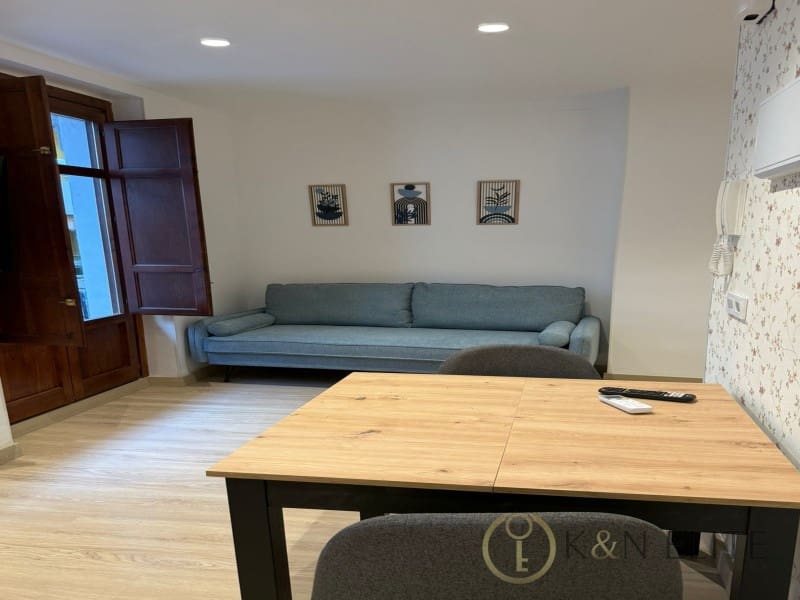 Apartamento para arrendar em Valencia cidade - 1 359 € (Ref: 9921949)