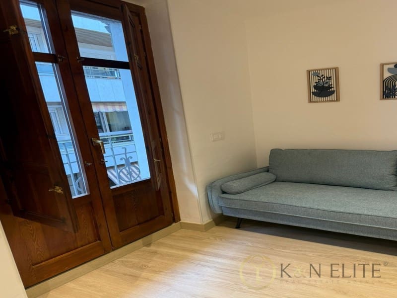 Apartamento para arrendar em Valencia cidade - 1 359 € (Ref: 9921949)