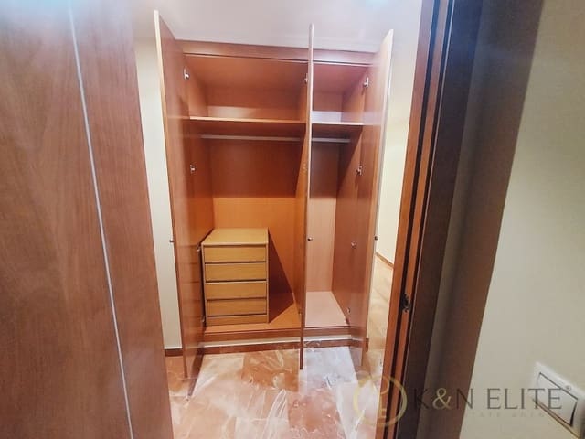 2 quarto Apartamento para arrendar em El Pilar, Valência cidade com garagem - 1 380 € (Ref: 9966358)