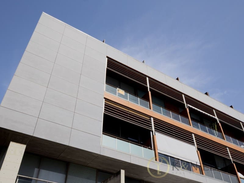 1 soverom Loft til leie i Valencia by med svømmebasseng garasje - € 1 350 (Ref: 9970325)