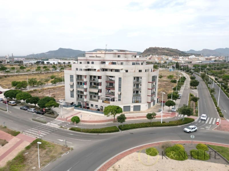 2 soverom Leilighet til salgs i Sagunto / Sagunt med garasje - € 195 000 (Ref: 9970326)
