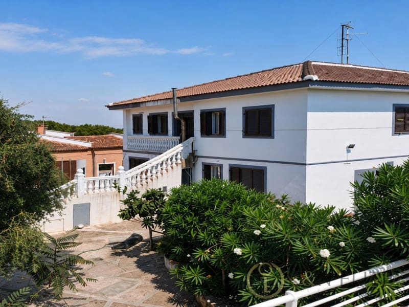 Local Comercial de 17 habitaciones en Turís en venta con piscina - 1.300.000 € (Ref: 9979577)