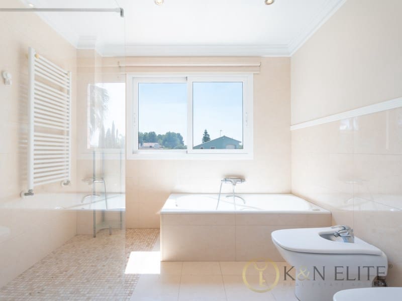 7 sovrum Villa att hyra i Betera med pool garage - 5 500 € (Ref: 9984626)