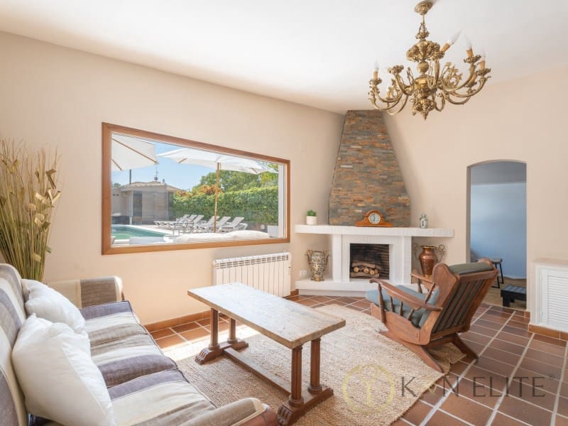7 sovrum Villa att hyra i Betera med pool garage - 5 500 € (Ref: 9984626)