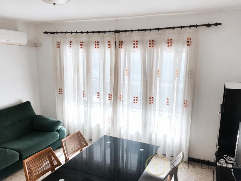 Appartement de 3 chambres à louer à El Perello - 1 600 € (Ref: 9986579)