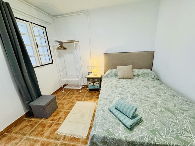 5 quarto Casa em Banda para venda em La Orotava - 379 000 € (Ref: 9798469)