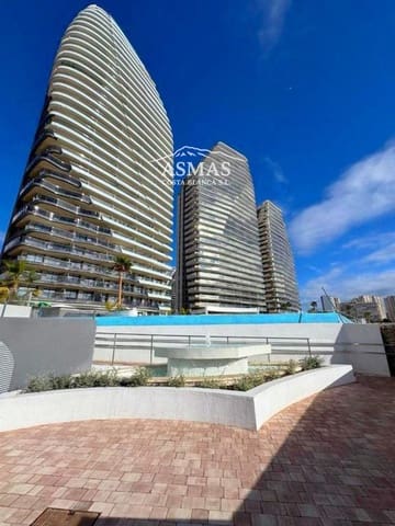 2 makuuhuone Asunto myytävänä paikassa Benidorm mukana uima-altaan 
autotalli - 825 000 € (Ref: 10042278)