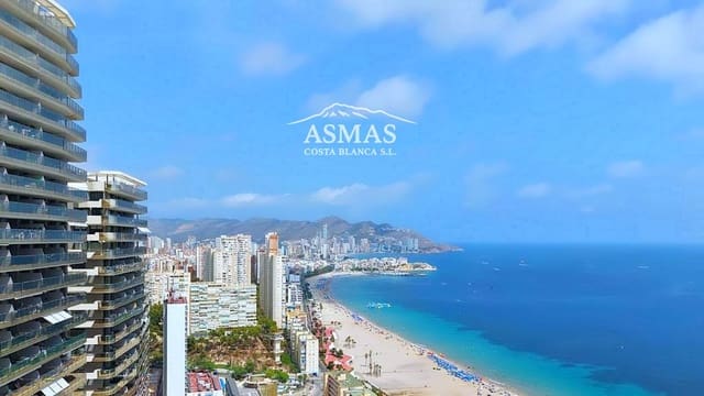 2 makuuhuone Asunto myytävänä paikassa Benidorm mukana uima-altaan 
autotalli - 825 000 € (Ref: 10042278)