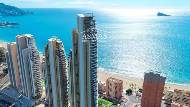 2 makuuhuone Asunto myytävänä paikassa Benidorm mukana uima-altaan 
autotalli - 825 000 € (Ref: 10042278)