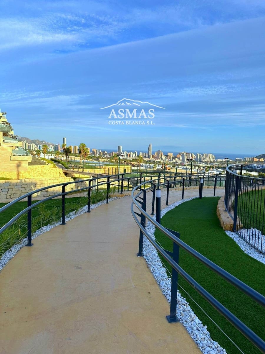 2 bedroom Flat for sale in Finestrat with pool garage - € 465,000 (Ref: 10042279)