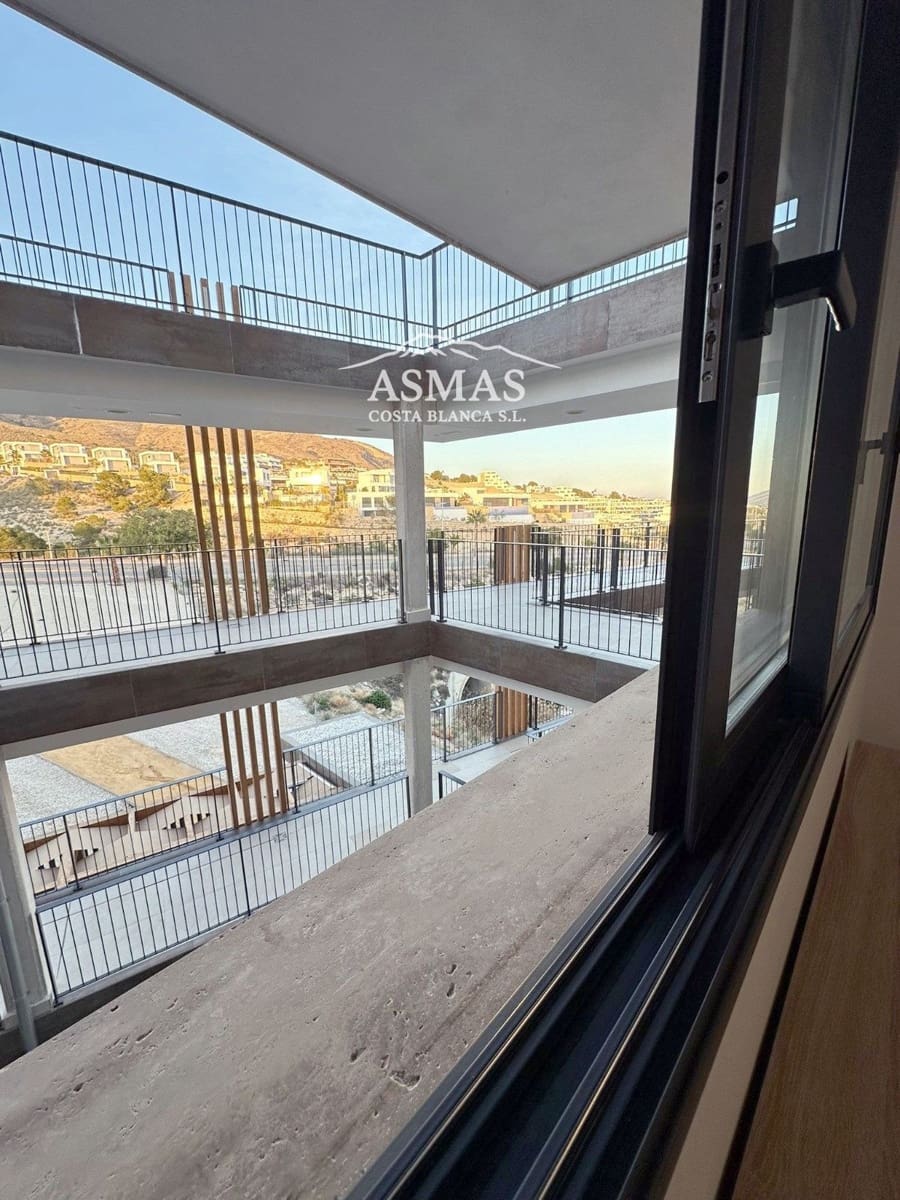 2 bedroom Flat for sale in Finestrat with pool garage - € 465,000 (Ref: 10042279)