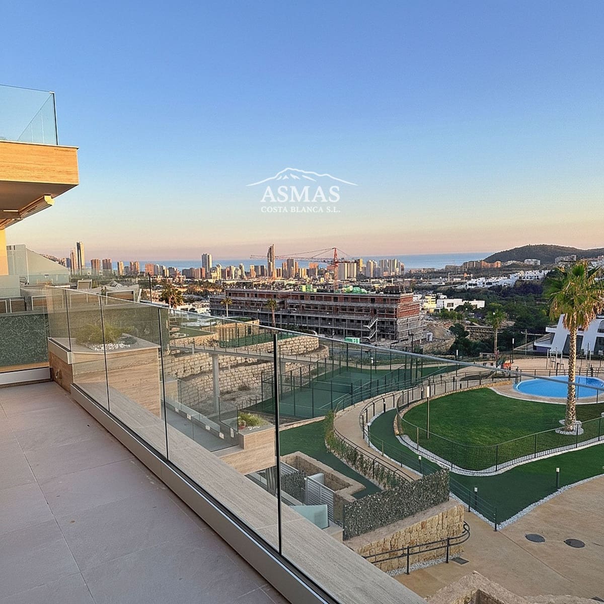 2 bedroom Flat for sale in Finestrat with pool garage - € 465,000 (Ref: 10042279)