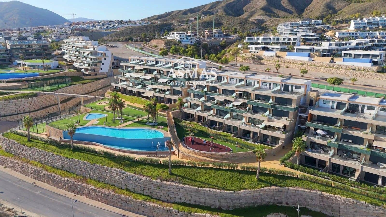 2 bedroom Flat for sale in Finestrat with pool garage - € 465,000 (Ref: 10042279)