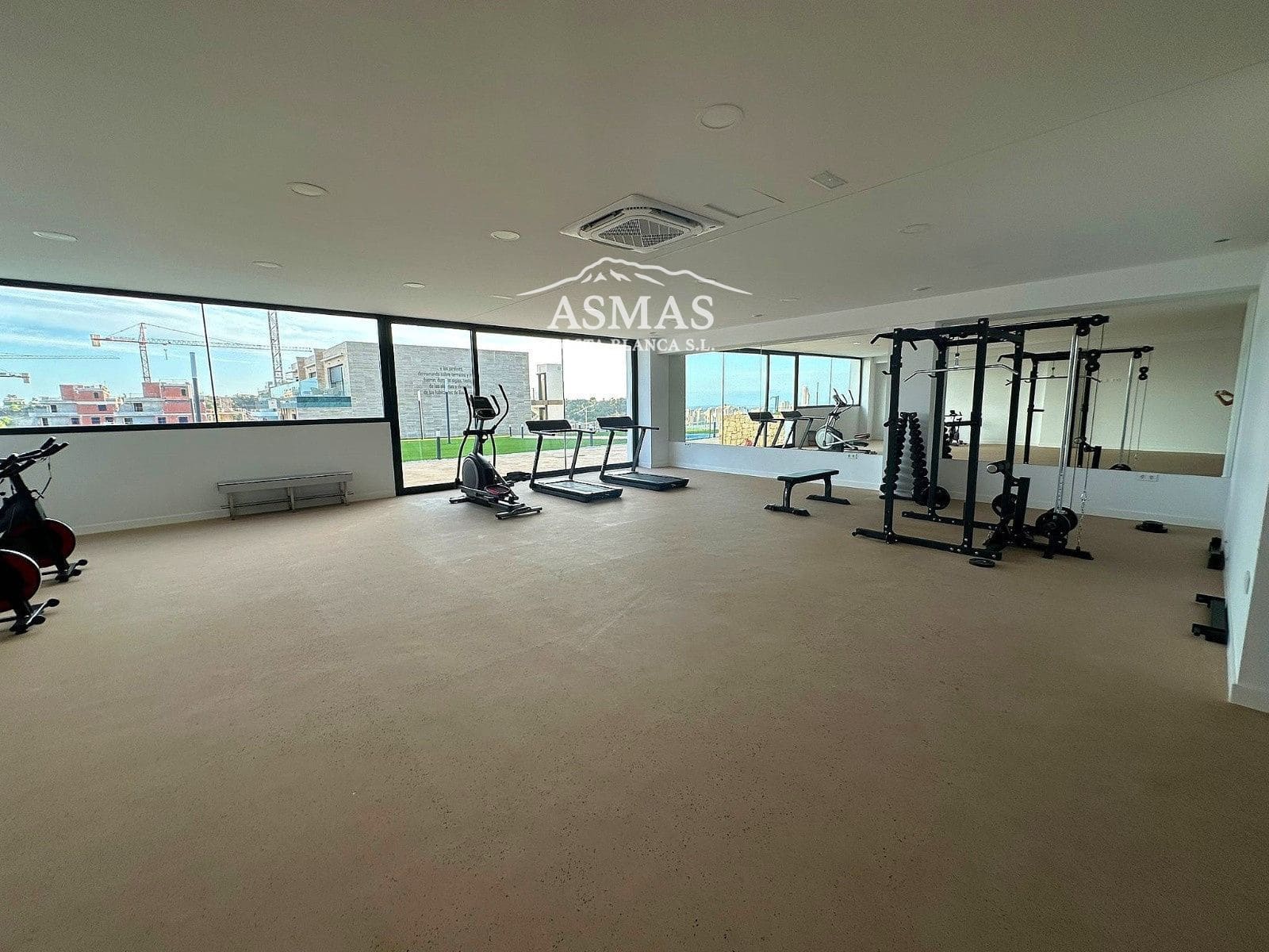 2 bedroom Flat for sale in Finestrat with pool garage - € 465,000 (Ref: 10042279)
