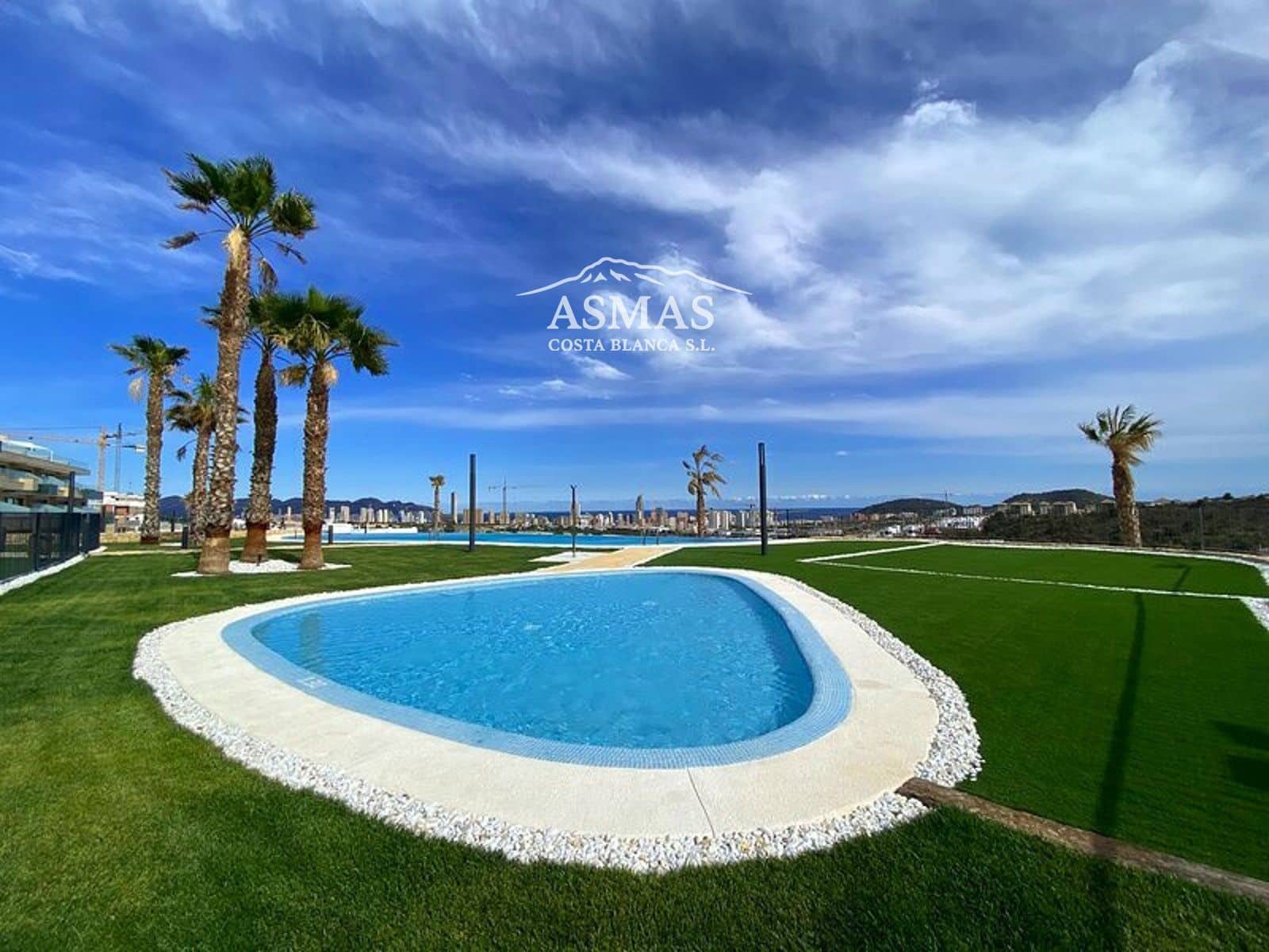 2 bedroom Flat for sale in Finestrat with pool garage - € 465,000 (Ref: 10042279)